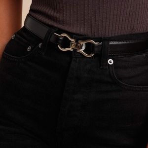 Rouje Black Belt with Gold Buckle